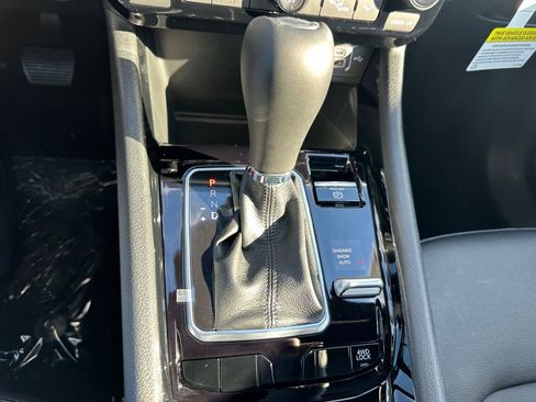 New 2026 Jeep Compass Limited image 21