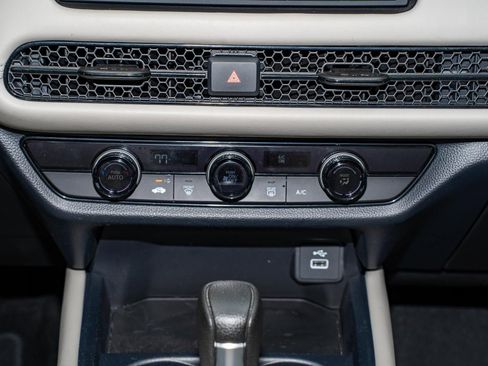 Certified 2023 Honda HR-V LX image 22