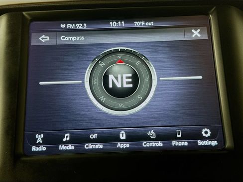 Used 2021 RAM 1500 Laramie AWD/4WD image 19