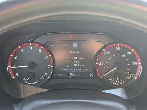 Used 2022 Nissan Frontier PRO-4X w/ Pro-4X Premium Package AWD/4WD image 11