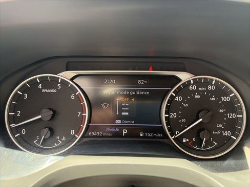Used 2021 Nissan Rogue SL w/ Premium Package FWD image 14
