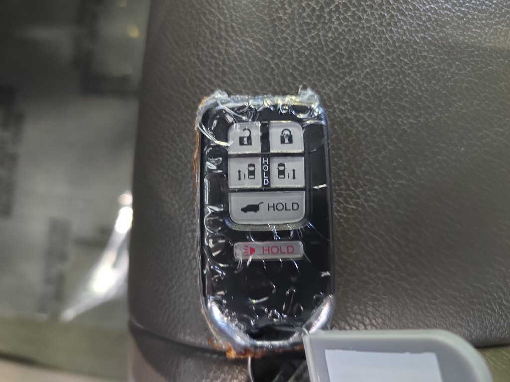 Used 2016 Honda Odyssey Touring image 37