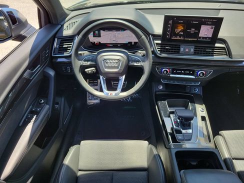 Certified 2022 Audi SQ5 Premium Plus w/ Premium Plus Package AWD/4WD image 21