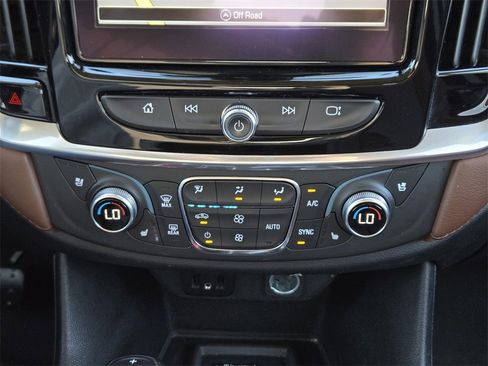 Used 2019 Chevrolet Traverse High Country image 14