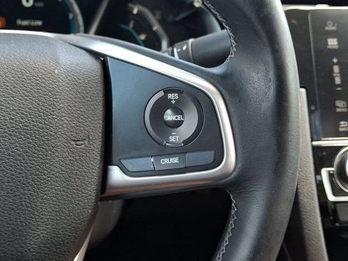 Used 2017 Honda Civic EX-L image 27