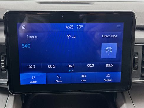 Used 2023 Ford Explorer XLT w/ Equipment Group 202A image 21