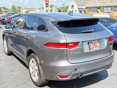 Used 2017 Jaguar F-PACE R-Sport AWD/4WD image 5