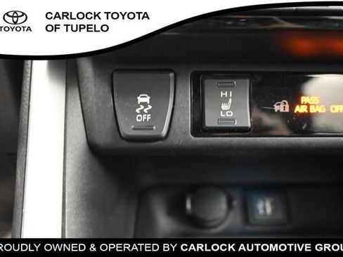Used 2023 Toyota RAV4 XSE AWD/4WD image 17