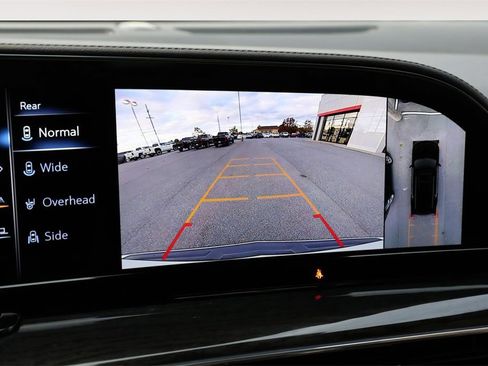 Used 2024 Cadillac Escalade ESV Premium Luxury image 14