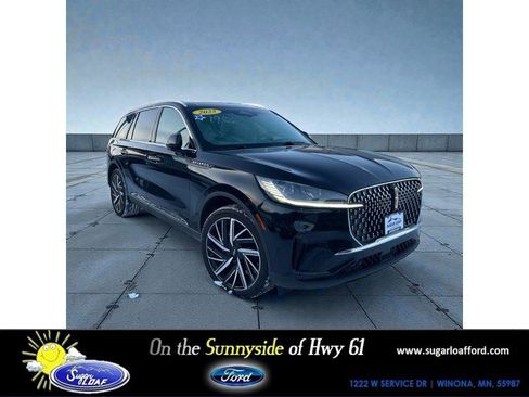 Used 2025 Lincoln Aviator Reserve w/ Equipment Group 201A image 1