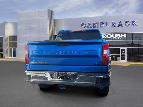 Used 2023 Chevrolet Silverado 1500 LT AWD/4WD image 5