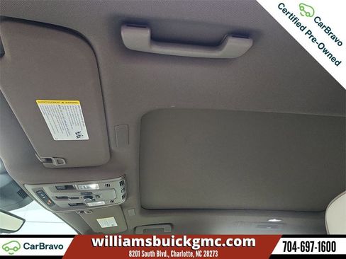 Used 2025 GMC Yukon XL Denali w/ Denali Reserve Package image 20