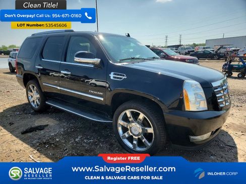 Used 2011 Cadillac Escalade Luxury AWD/4WD image 5