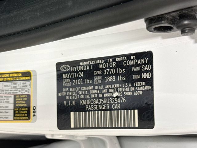 Certified 2024 Hyundai Venue Limited FWD image 32