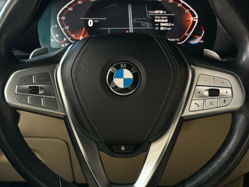 Used 2021 BMW X7 xDrive40i w/ Executive Package image 61