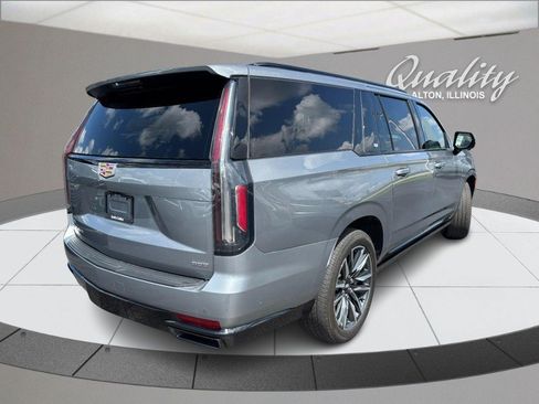 Used 2023 Cadillac Escalade ESV Sport w/ Touring Package AWD/4WD image 3