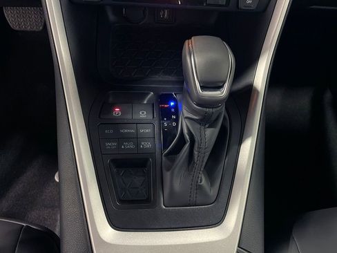 Used 2025 Toyota RAV4 XLE Premium w/ Weather Package AWD/4WD image 33