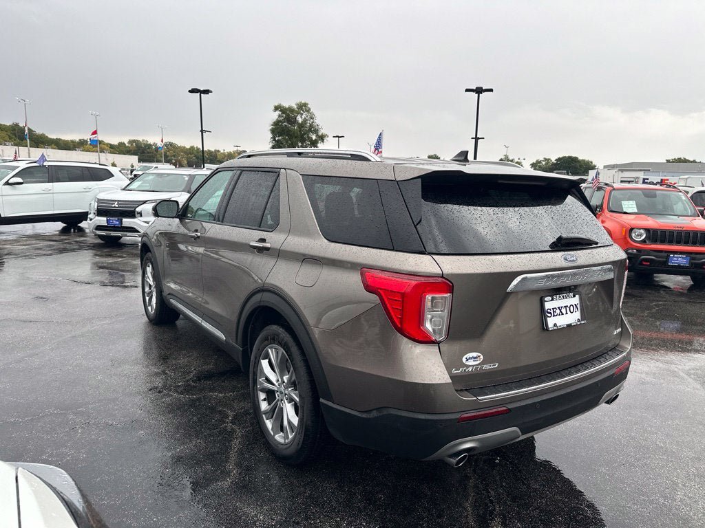 Used 2021 Ford Explorer Limited w/ Equipment Group 301A AWD/4WD image 7