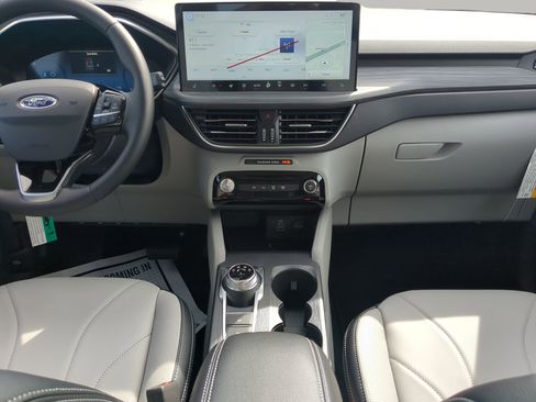 New 2026 Ford Escape PHEV w/ PHEV Premium Package image 47