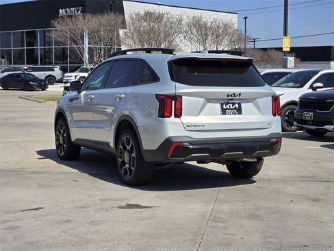 New 2026 Kia Sorento SX Prestige image 3