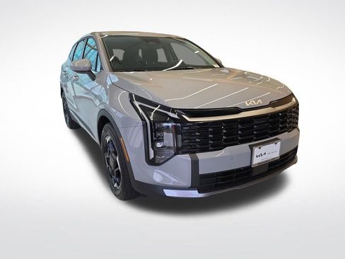 Used 2026 Kia Sportage EX image 8