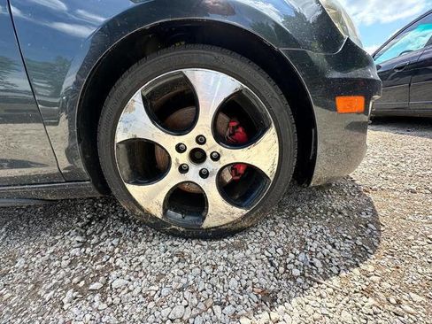 Used 2012 Volkswagen Golf 4-Door FWD image 19