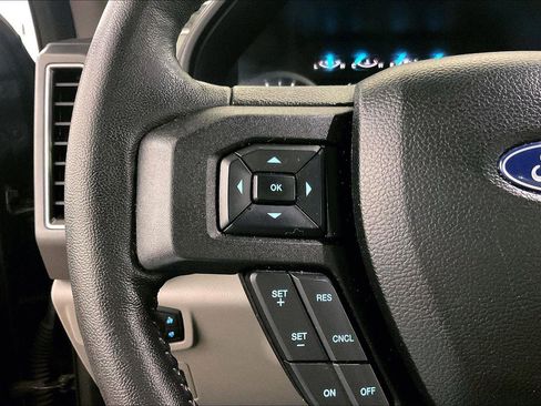 Used 2018 Ford F150 XLT w/ Equipment Group 302A Luxury image 17