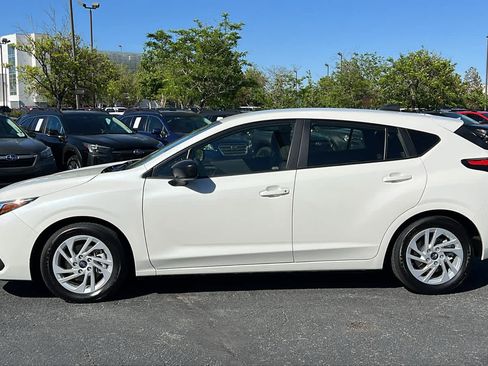 Certified 2025 Subaru Impreza 2.0i AWD/4WD image 9