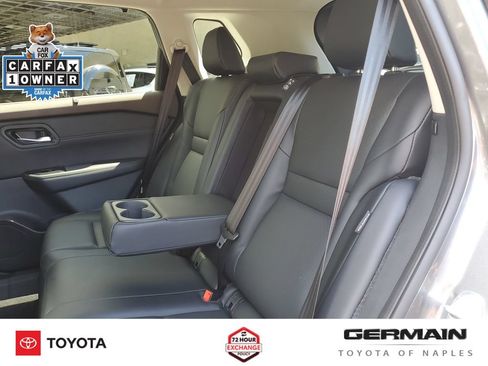 Used 2023 Nissan Rogue SV w/ SV Premium B Package FWD image 21