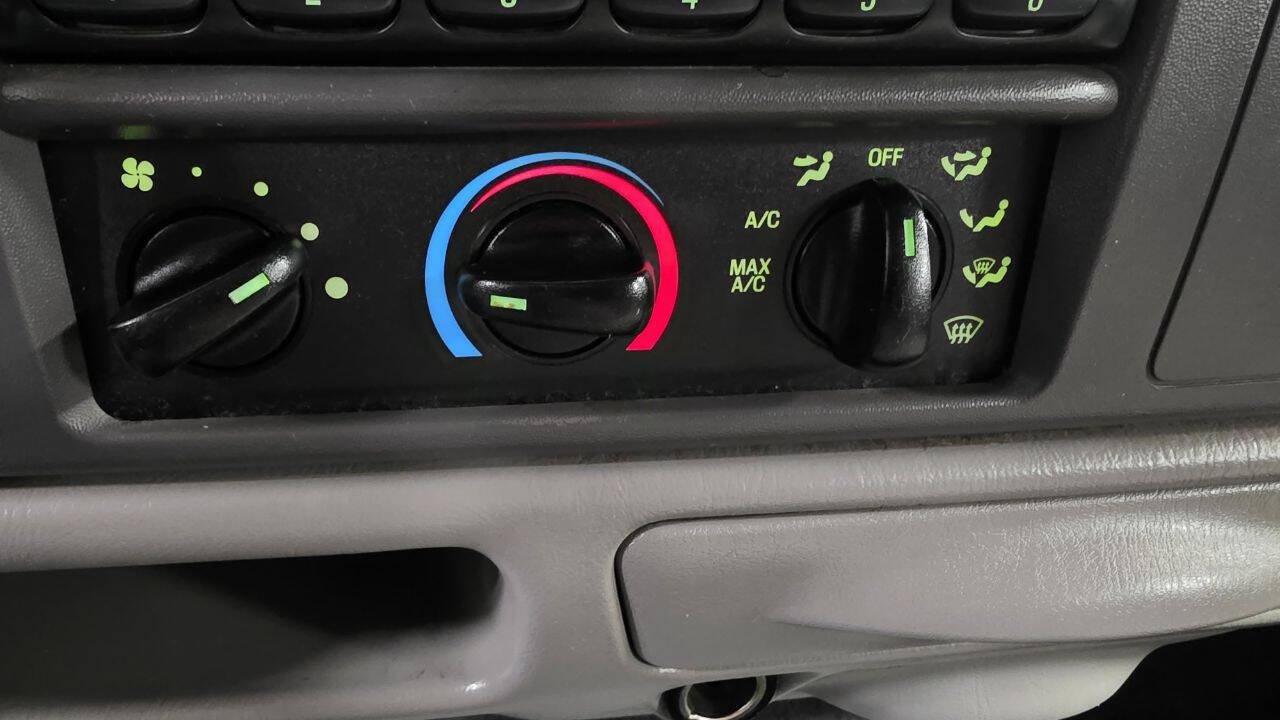 Used 2000 Ford F250 XLT RWD image 36
