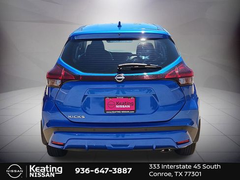 Certified 2022 Nissan Kicks S image 4