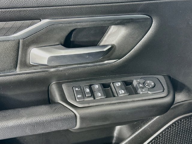 Used 2025 RAM 1500 Big Horn AWD/4WD image 18