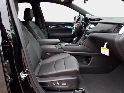 New 2026 Cadillac XT5 Premium Luxury w/ Driver Assist Package image 13