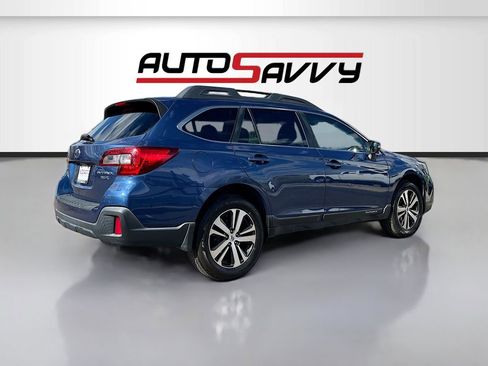 Used 2019 Subaru Outback 3.6R Limited AWD/4WD image 7