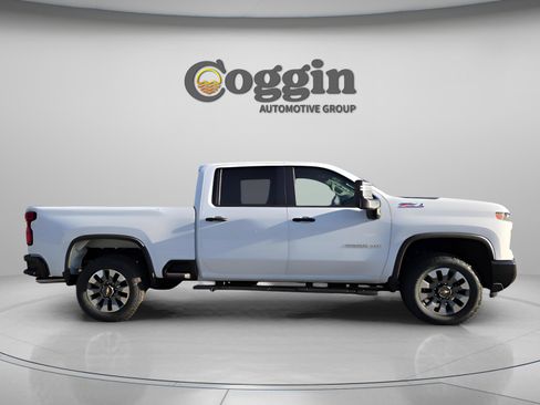 New 2026 Chevrolet Silverado 2500 Custom w/ Custom Value Package image 5