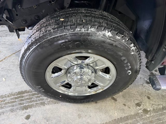 Used 2024 RAM 3500 Tradesman w/ Chrome Appearance Group AWD/4WD image 9