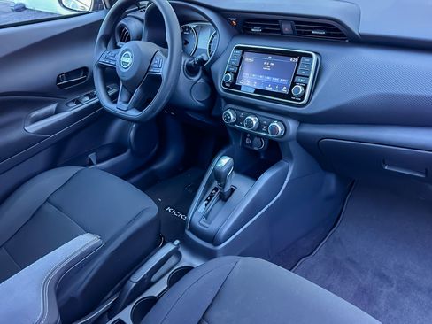 Used 2025 Nissan Kicks Play S image 19