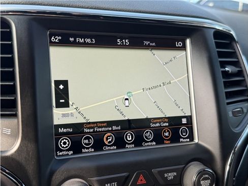 Used 2018 Jeep Grand Cherokee Trailhawk AWD/4WD image 42