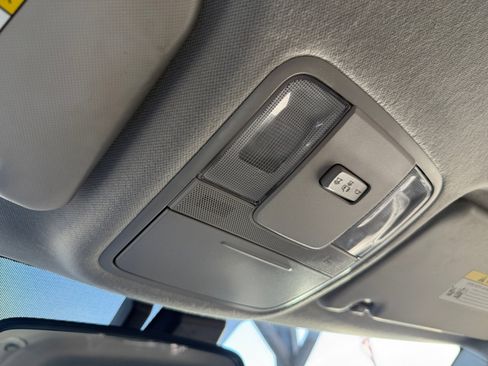 Used 2023 Kia Soul S image 17