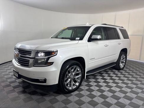 Used 2017 Chevrolet Tahoe Premier AWD/4WD image 38