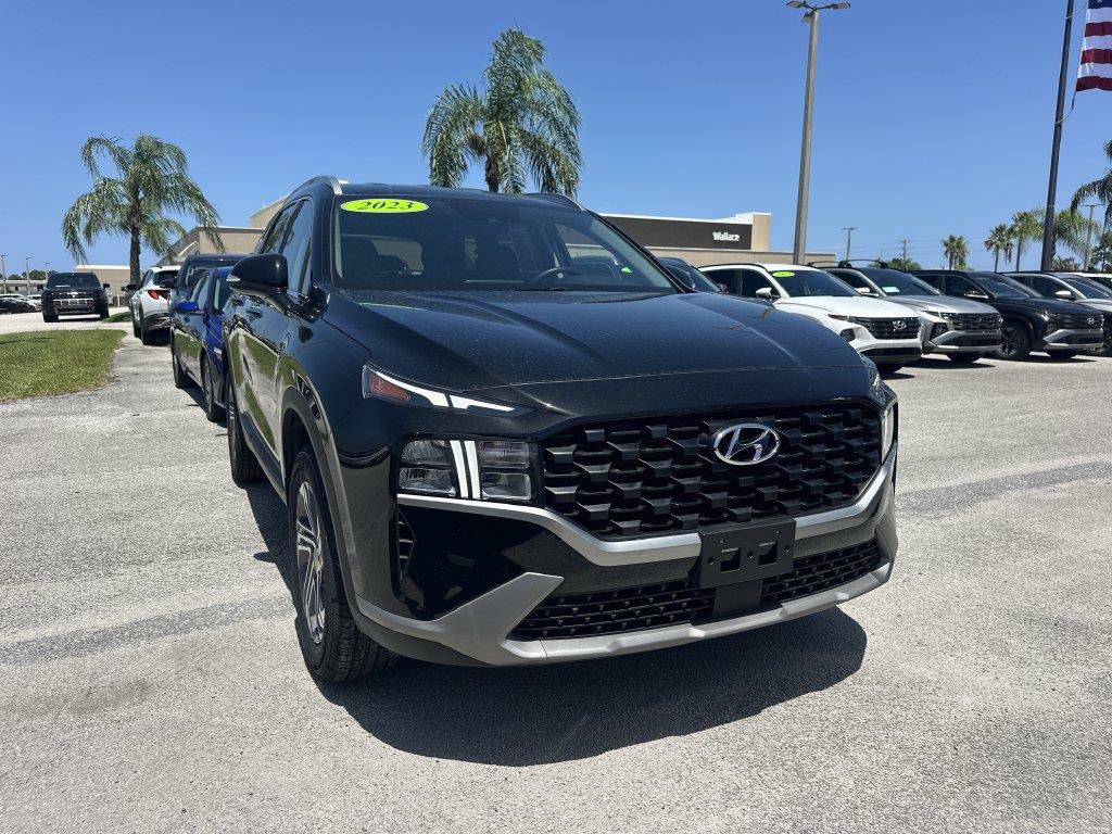 Used 2023 Hyundai Santa Fe SEL w/ Cargo Package AWD/4WD image 1