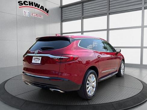 Used 2021 Buick Enclave Premium w/ Sun and Sites Package AWD/4WD image 4