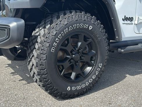 Used 2021 Jeep Wrangler Unlimited Sport AWD/4WD image 9