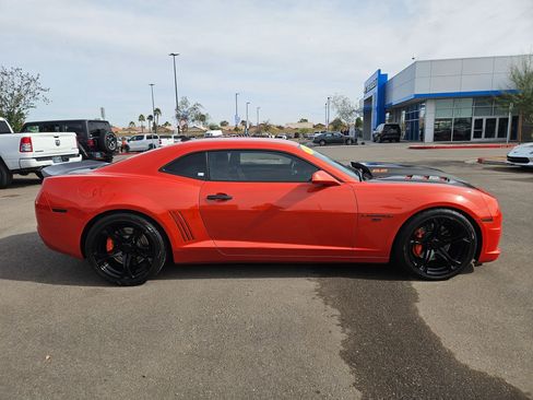 Used 2011 Chevrolet Camaro SS w/ RS Package image 6