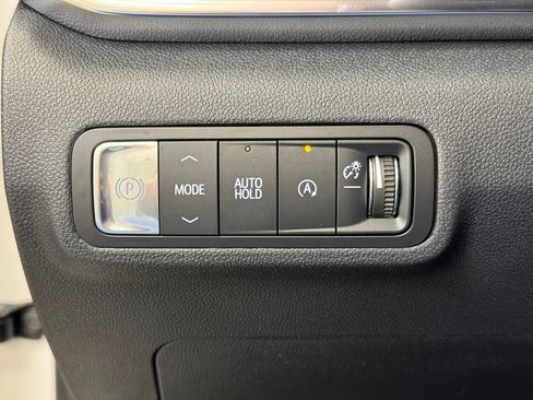 New 2026 GMC Terrain Elevation w/ LPO, Floor Liner Package FWD image 28