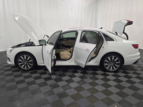 Used 2023 Audi A4 2.0T Premium w/ Convenience Package image 12