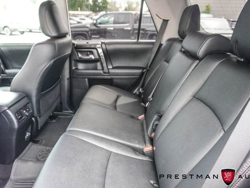 Used 2020 Toyota 4Runner TRD Off-Road Premium image 40