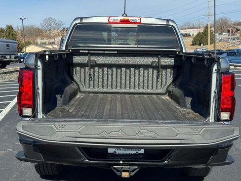 Used 2023 Chevrolet Colorado W/T w/ WT Convenience Package II image 4