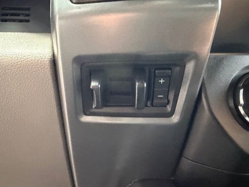 Used 2022 Ford F350 XLT w/ Black Appearance Package image 24