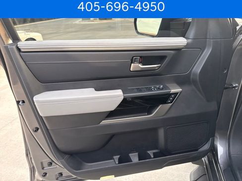 Used 2025 Toyota Tundra Limited image 11